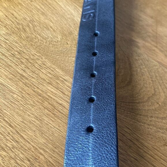 Tommy Hilfiger  leather belt - Picture 5 of 7